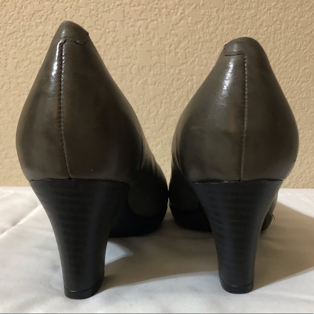 NWB Earth Tamara Paddle Insole Heels Sz7 - Picture 4 of 7